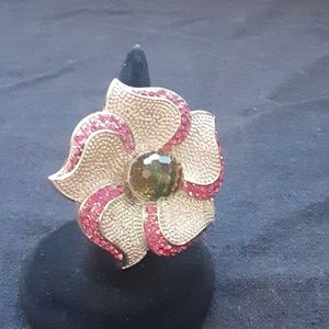 Pink flower stretch ring